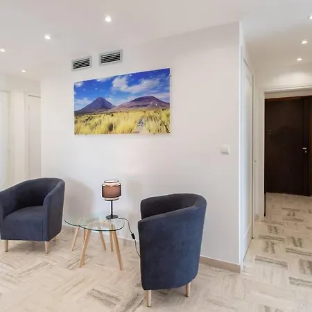 Apartment L43 Maurice Sea View 6pax/terrace,parking,ac