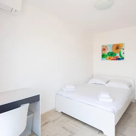 Appartamento L43 Maurice Sea View 6pax/terrace,parking,ac *